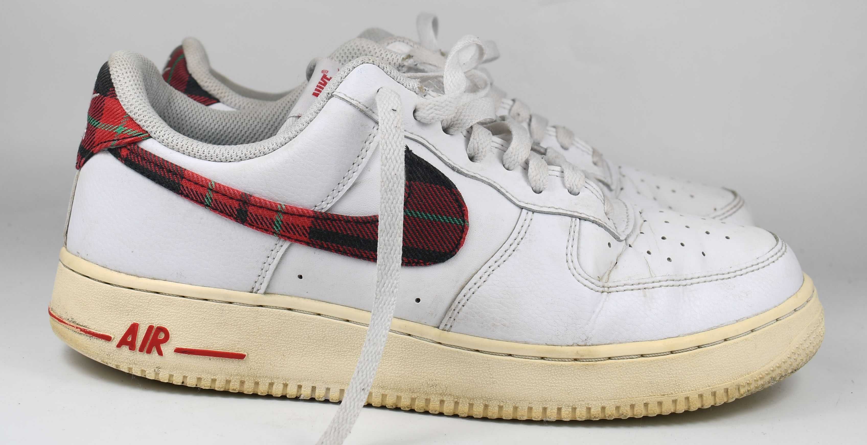 Używane z wadą Sneakersy Nike Air Force 1 '07 LV8 DV0789 roz. 42,5