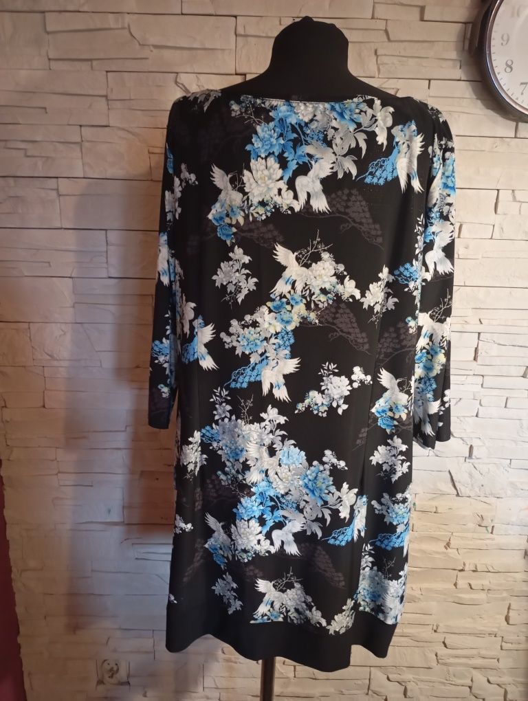 Piękna elegancka sukienka rozm 48
