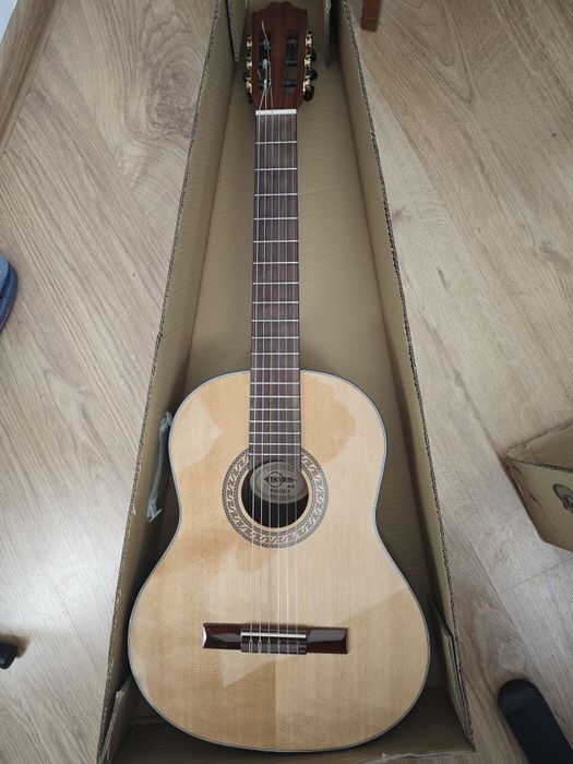 Sprzedam gitarę super stan