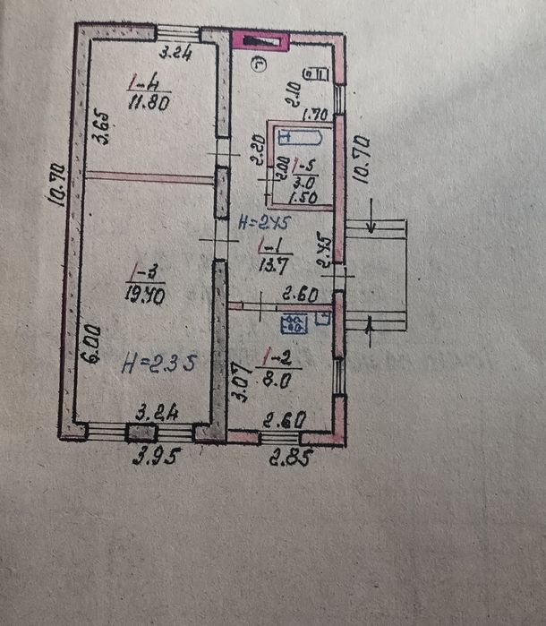 Будинок на вул Пилипа Орлика (район Пісочної)