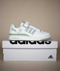 Женские кроссовки Adidas Forum 84 Low White Green демисезонные, белые