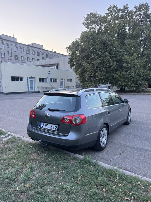 Volkswagen Passat B6 2007р 2,0tdi механіка 6 в ідеальному стані дизель