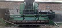 Kombajn John Deere 1075