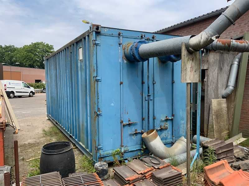 Odciąg trocin z wytrząsarką, 40 m rur i kontener 6m dł. DLMV USA