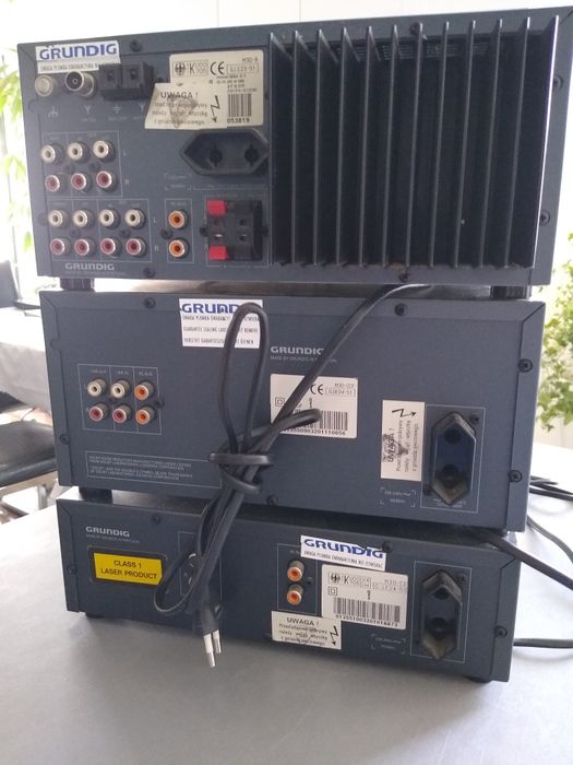 Wieża Grundig bez kolumn.