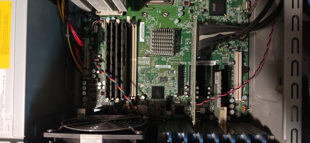 Сервер HP ProLiant ML150G5