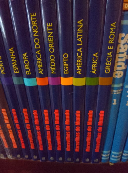 Vários livros de coleção