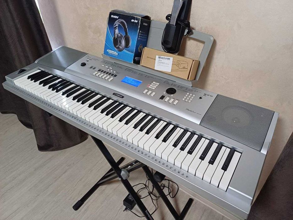 Синтезатор Yamaha DGX-230 фортепіанного типу !!! + Подарунки!