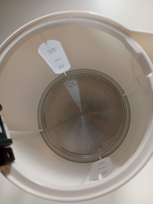 Czajnik elektryczny Grifema GC1001 0,8 litra, 1100W, podstawa 360º