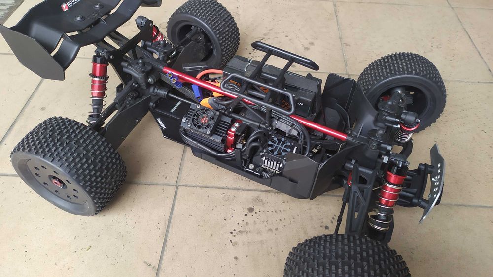 Arrma Kraton 6s model RC Spektrum