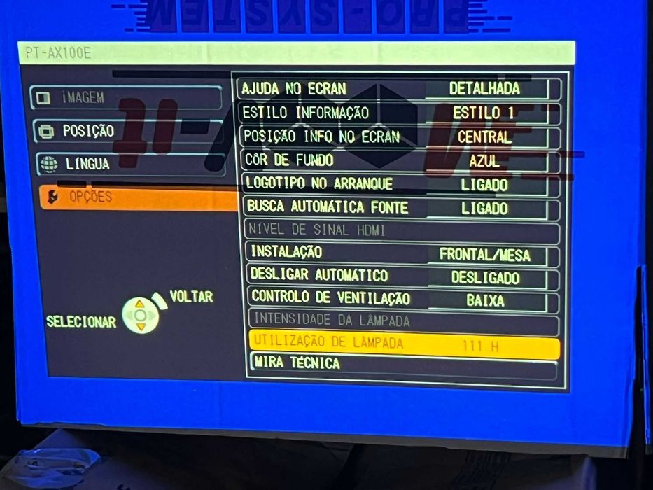 Projetores Panasonic PT-AX100 - 2 UNIDADES