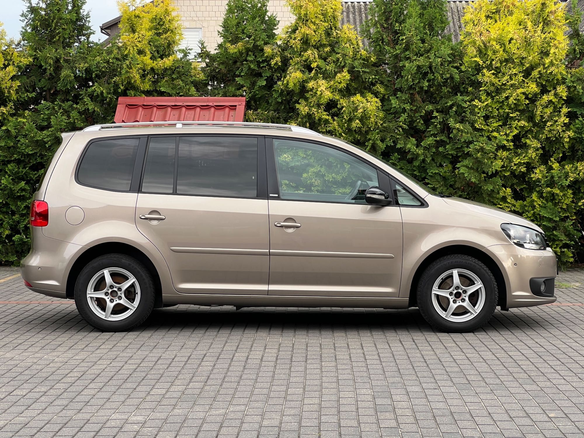 VW Touran 1.4 TSI 140 KM 2012 r 7 osób wersja Style 156 000 km