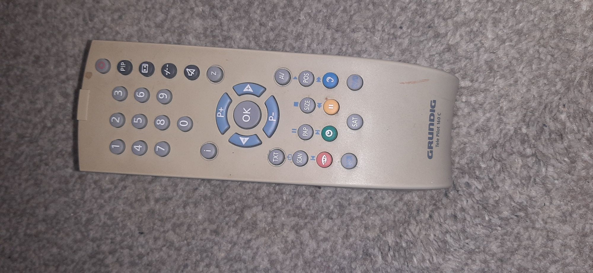 Telewizor kineskopowy grunding davio t55-4201 top