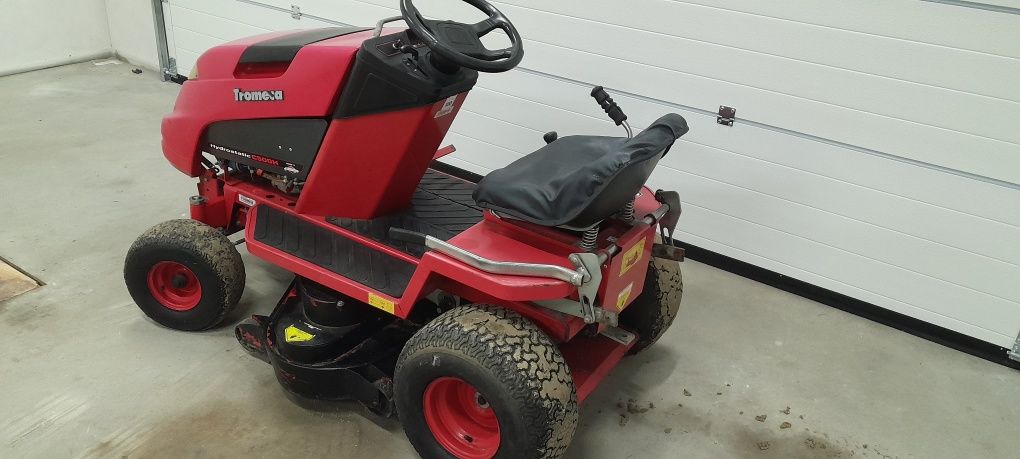 Kosiarka traktorek silnik Briggs&Stratton 16 km hydrostatic