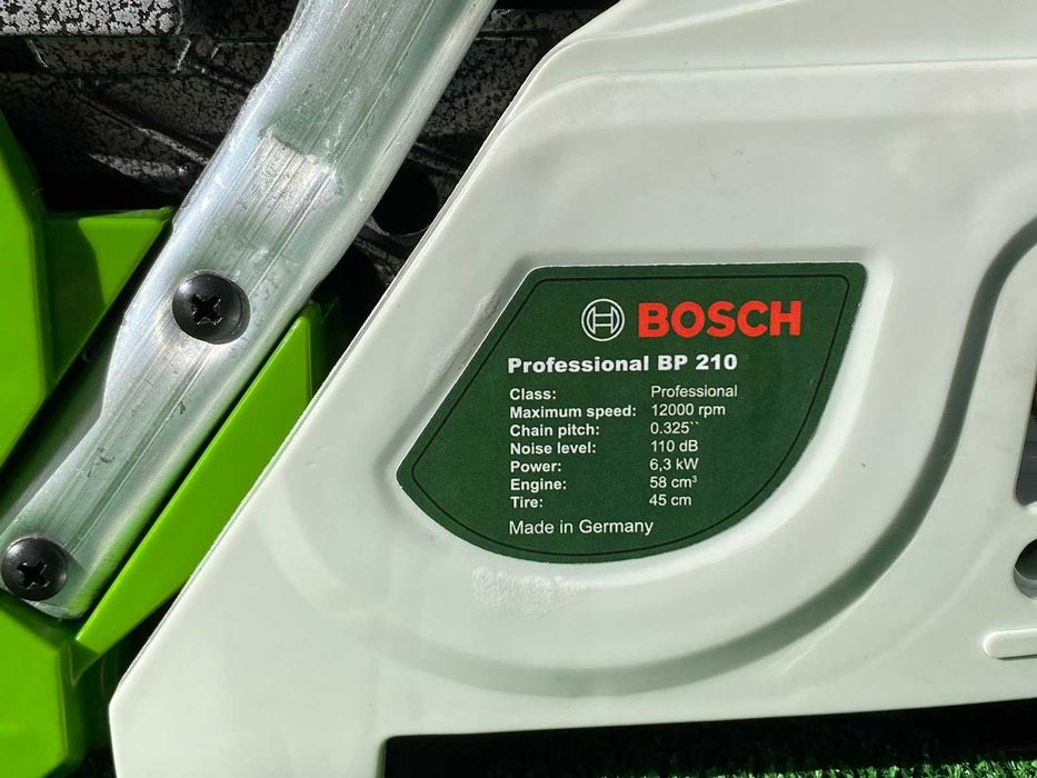 Професійна бензопила BOSCH BP 210 (шина 40 см, 6.3 кВт) Німеччина