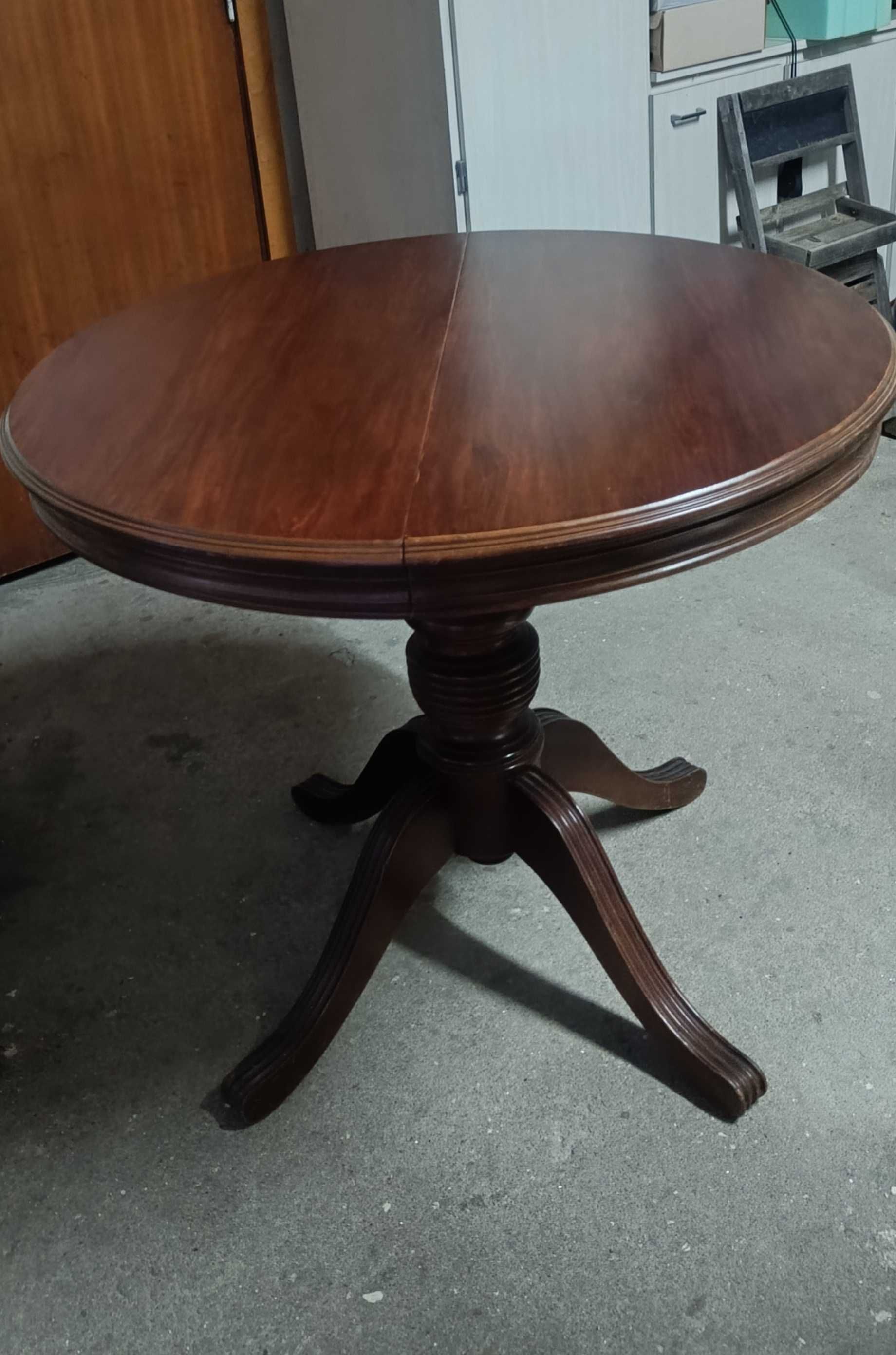 mesa redonda para  sala de jantar