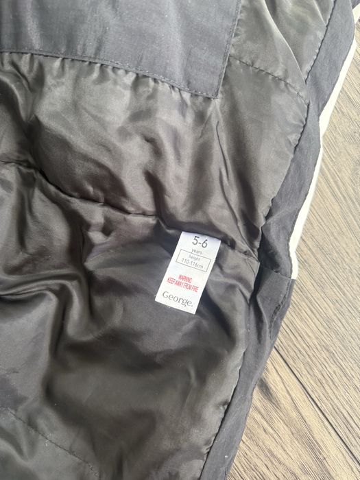 Дитяча зимова куртка, пуховик