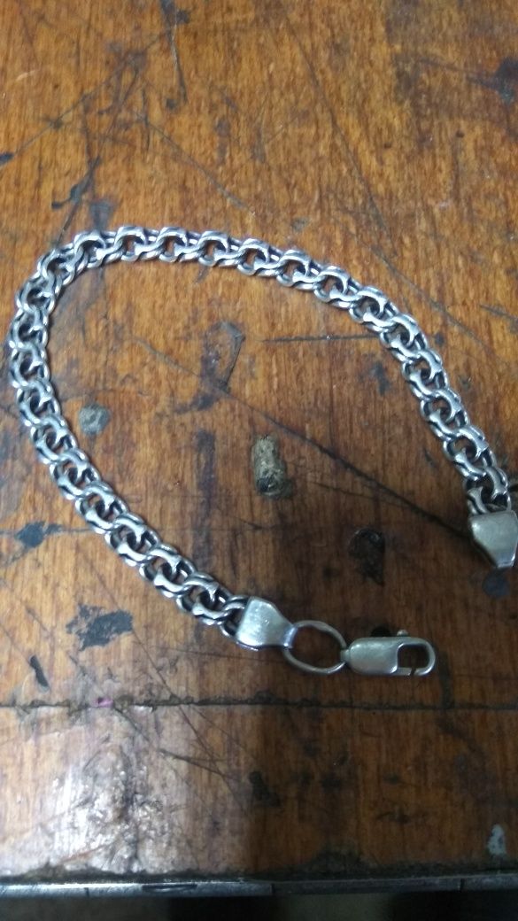 Продам мужской серебряный браслет