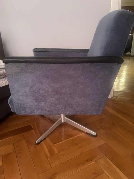 Fotel PRL obrotowy vintage