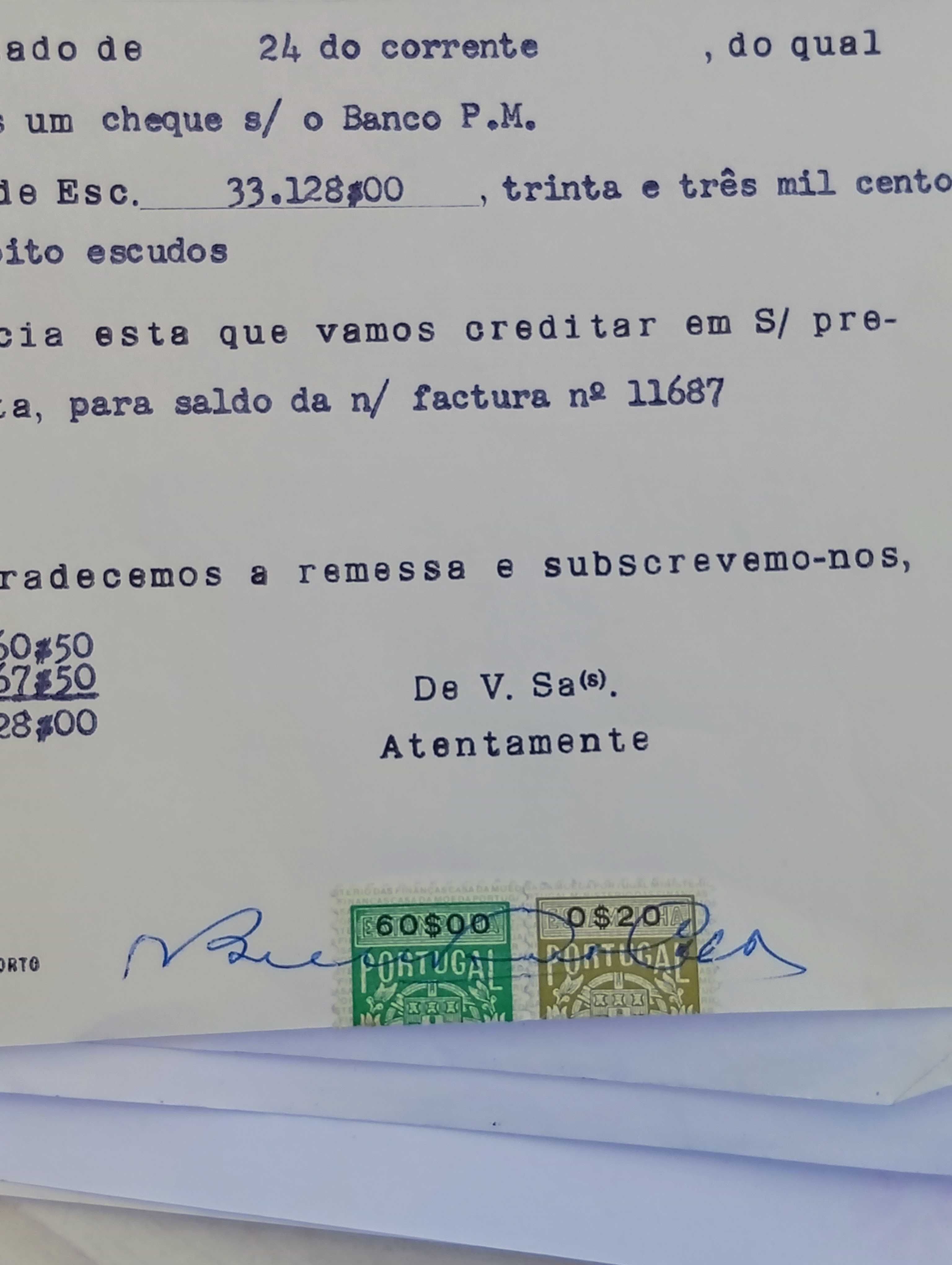 Antigo documento de crédito anos de 1970, com selos fiscais