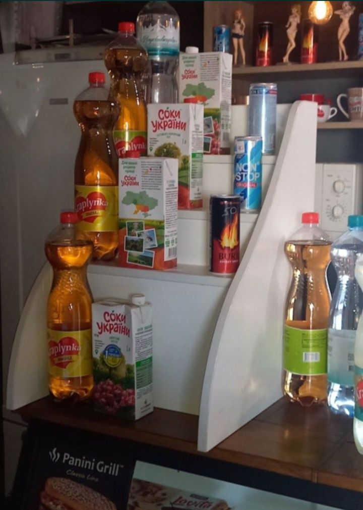 Стелаж,  700 грн, гірка торгова 500 грн