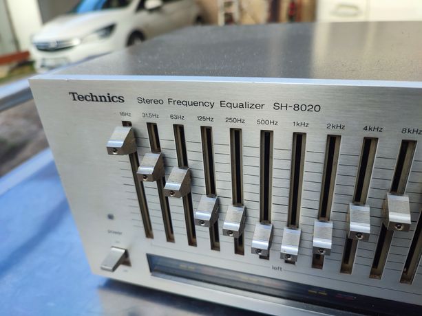 Korektor graficzny Technics sh 8020