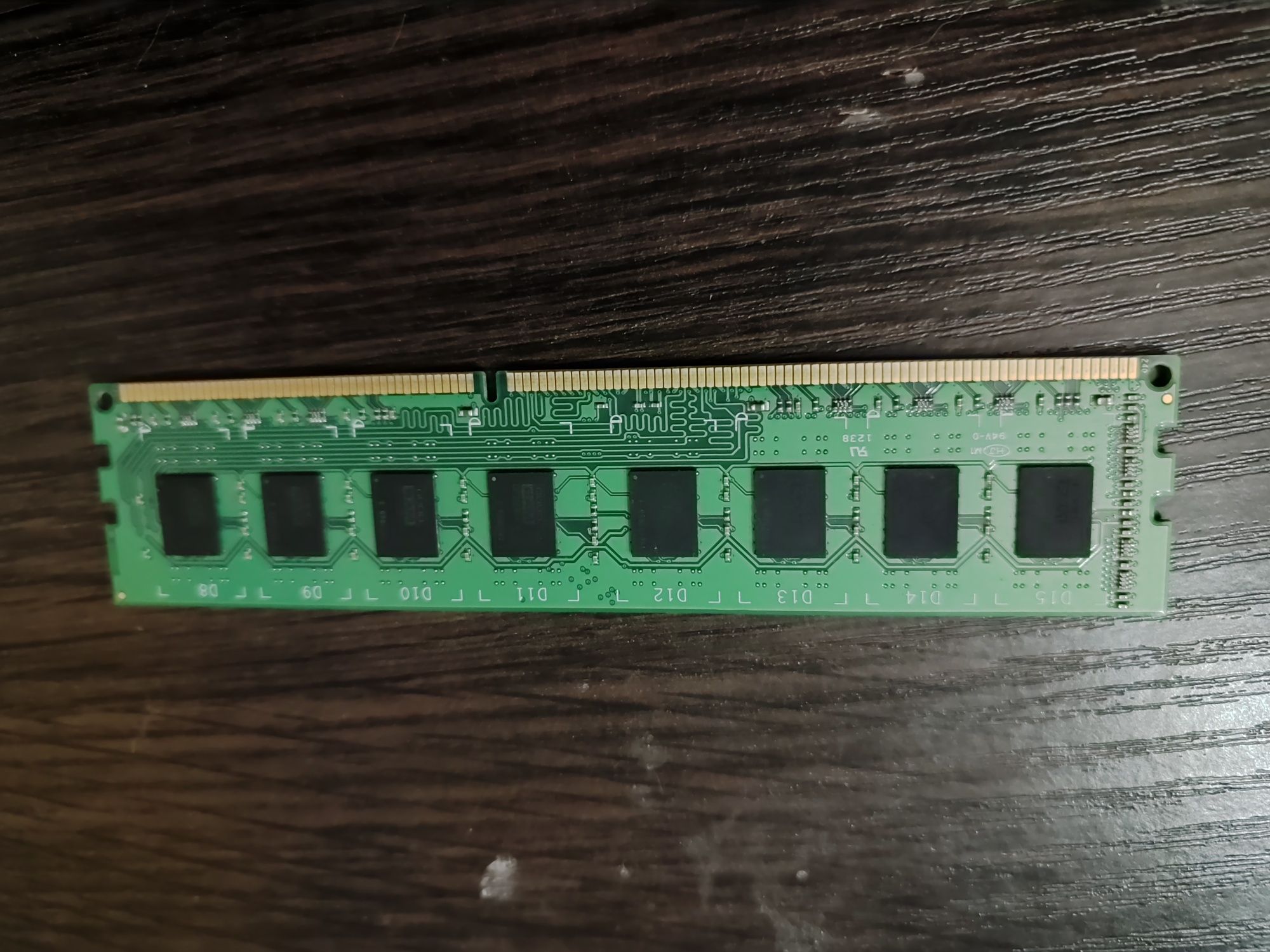 Оперативная память Ddr3 .2гб