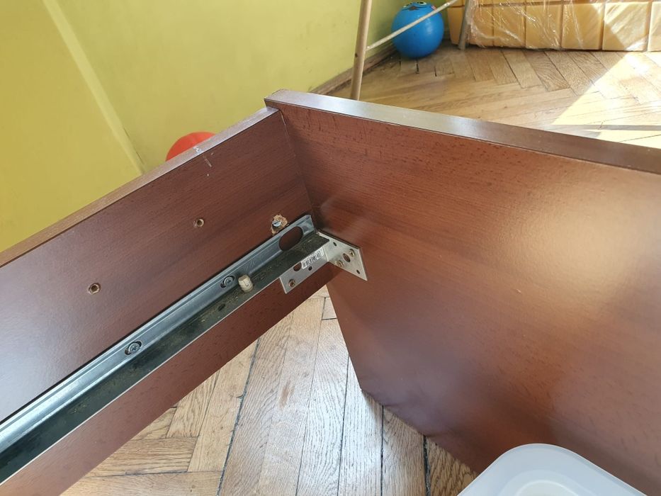 łóżko 160x200, że stelażem