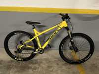 Bicicleta Commencal Meta AM HT tamanho L