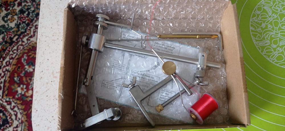 Станок для в'язання мушок