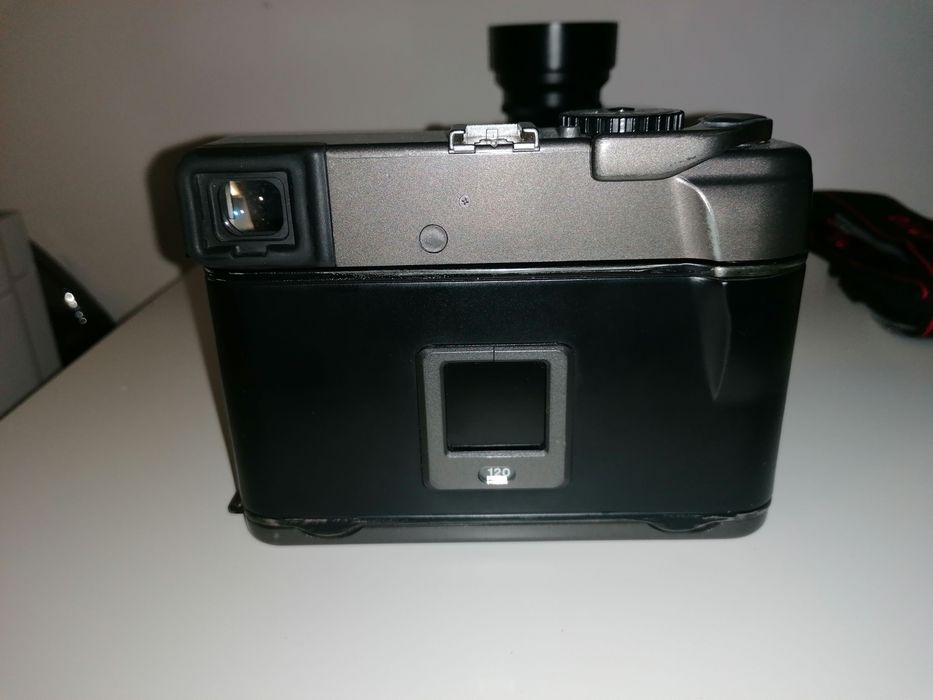 MAMIYA 7 + lente 65 mm f4