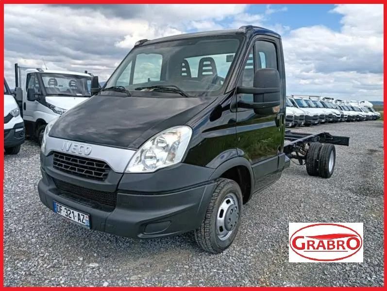 Iveco 35C13, 35C12, 35C14, 35C15  Rama, Wywrotka,Skrzynia, roztsaw osi 4,10, 2014r. dł. ramy 4.30