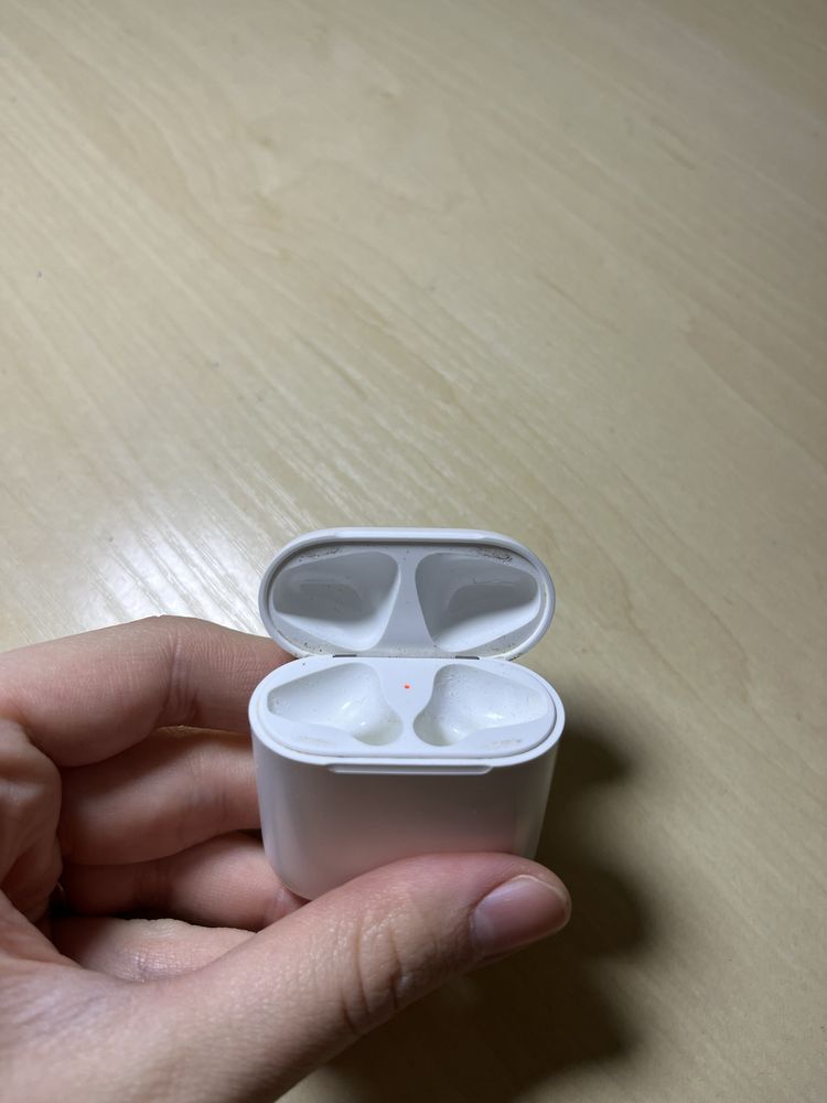 Air Pods 2 кейс оригінальний