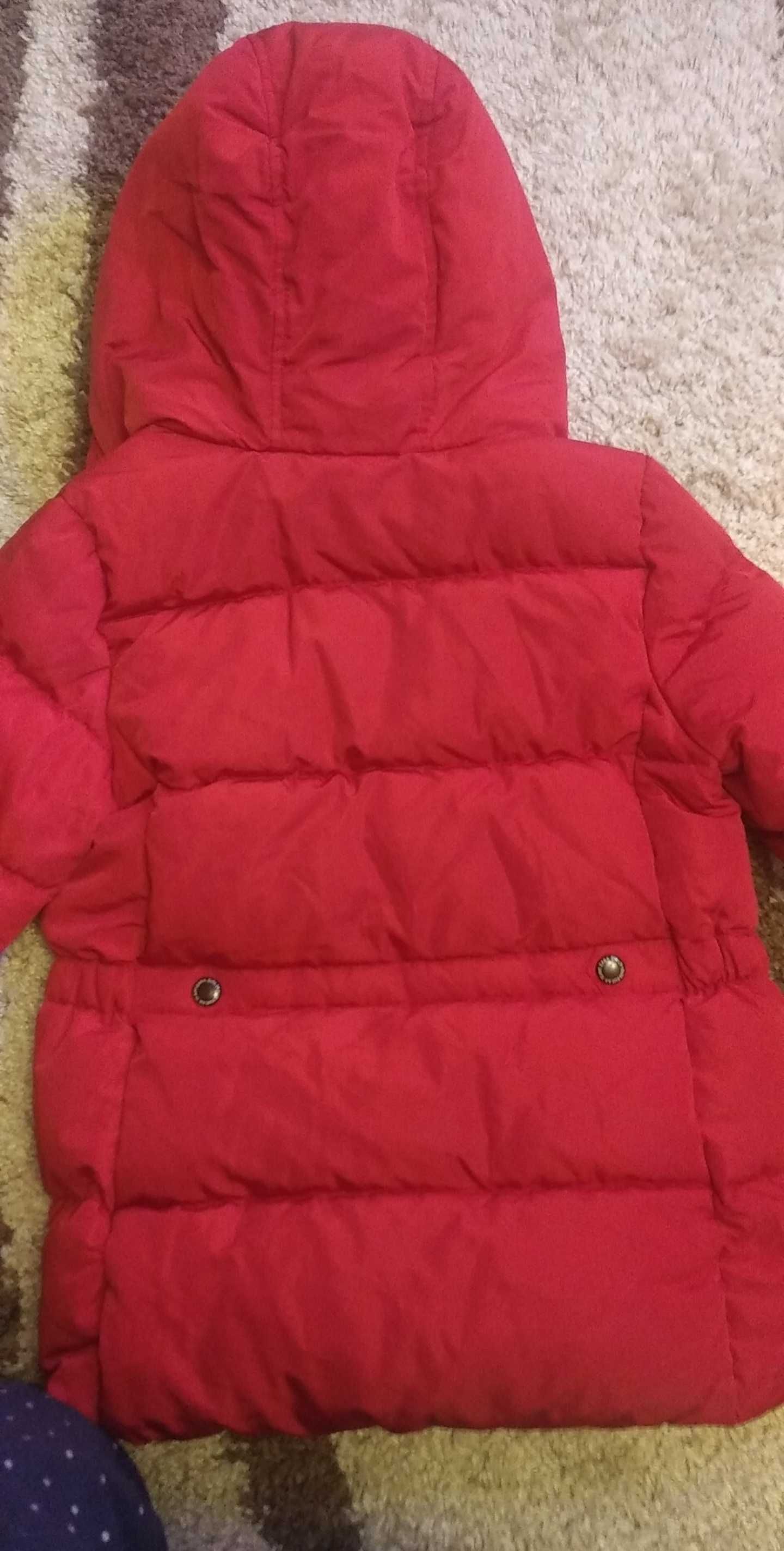 Зимова дитяча куртка від Zara на пуху вік 9 років/134 см.