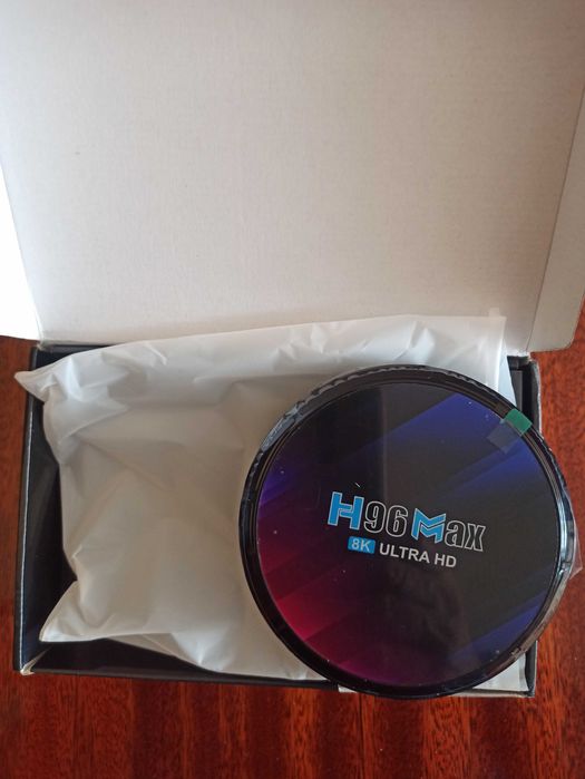 Smart TV H96 MAX RK3528, пристрій до телевізора /Android 13/(4GB/64GB)