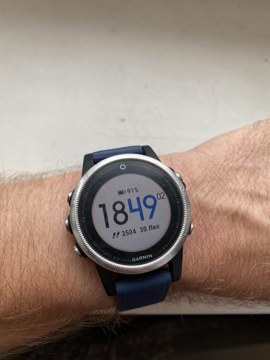 Garmin Fenix 5S Годиник