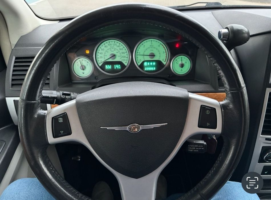 Chrysler Grand Voyager Chrysler Grand Voyager 2,8 CRD limited edition 227k