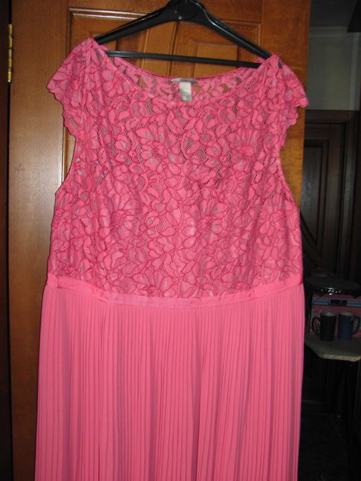 Сукня плаття H&M нова ВЕЛИКА- на свято, ювілей, для весільної мами...