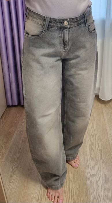 Продам Джинси Bershka Baloon