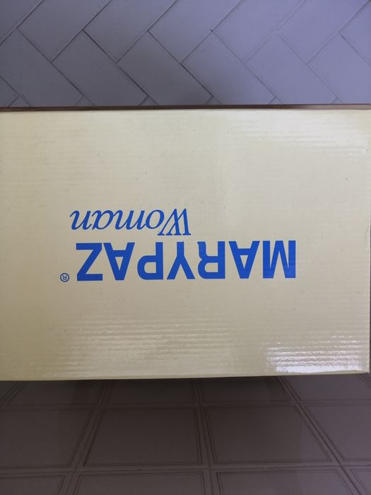 Sapatos Maripaz em Camurça Nº 39