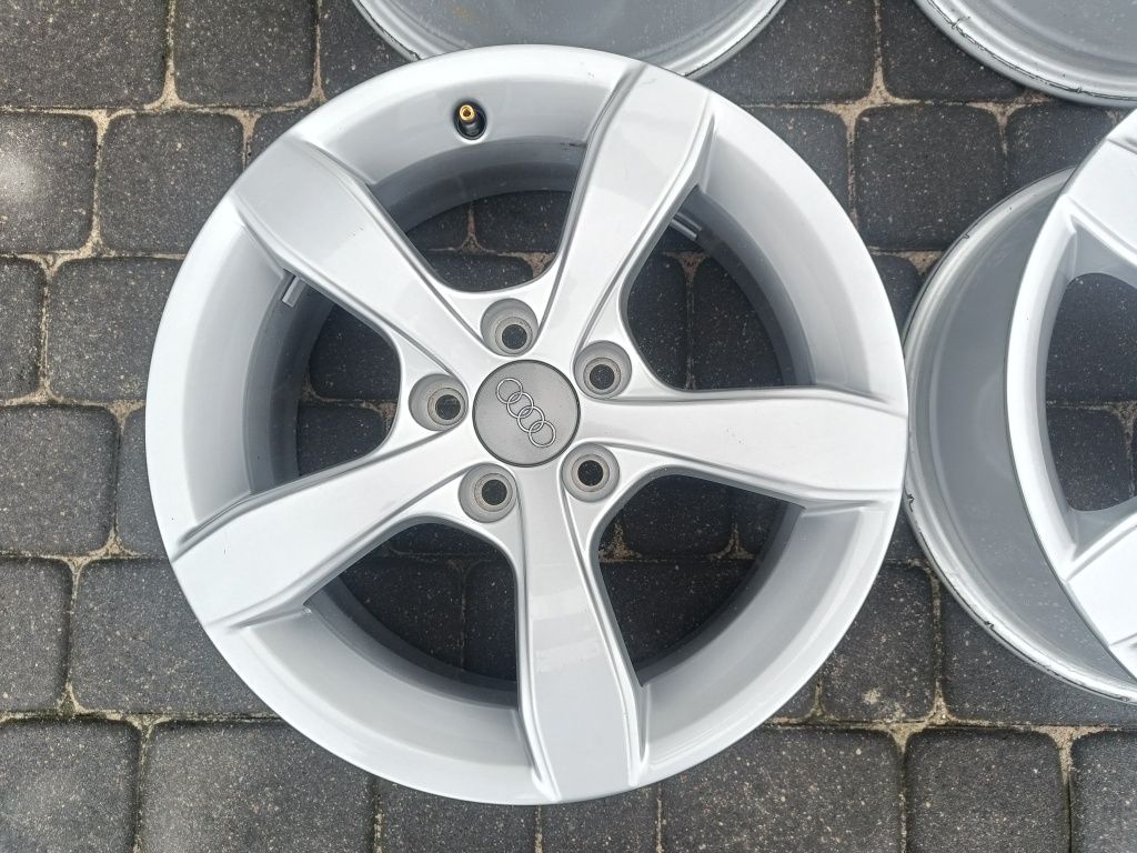 Felgi15 5*100 oryg Audi A1 stan bdb kpl