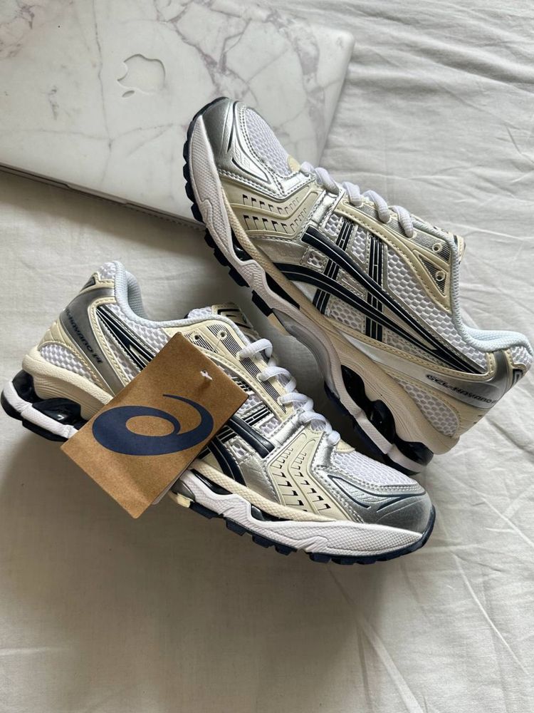 Кросівки чоловічі ASICS Gel-Kayano 14 White/Black 41-45 Кроссовки