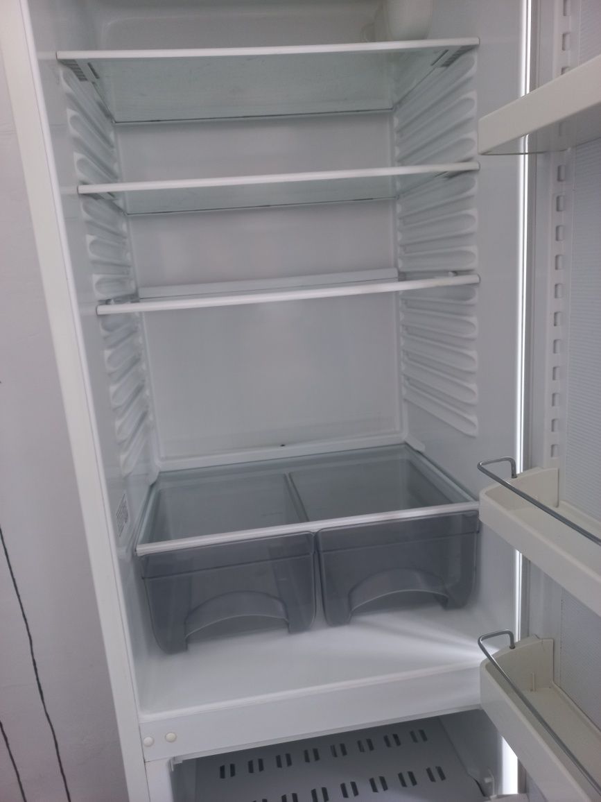 Двух компрессоры холодильник АТЛАНТ.