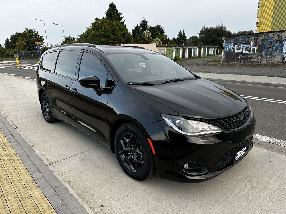 Chrysler Pacifica S 3.6 v6 LPG 2019r 8 osobowa