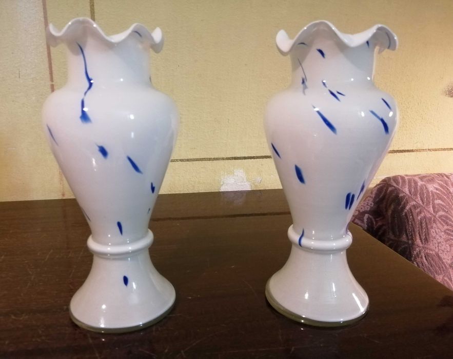 Ваза, вазы цветное стекло