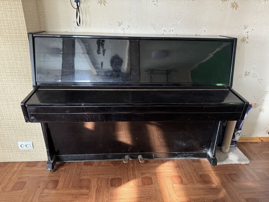 БЕЗКОШТОВНО фортепіано Україна, самовивіз