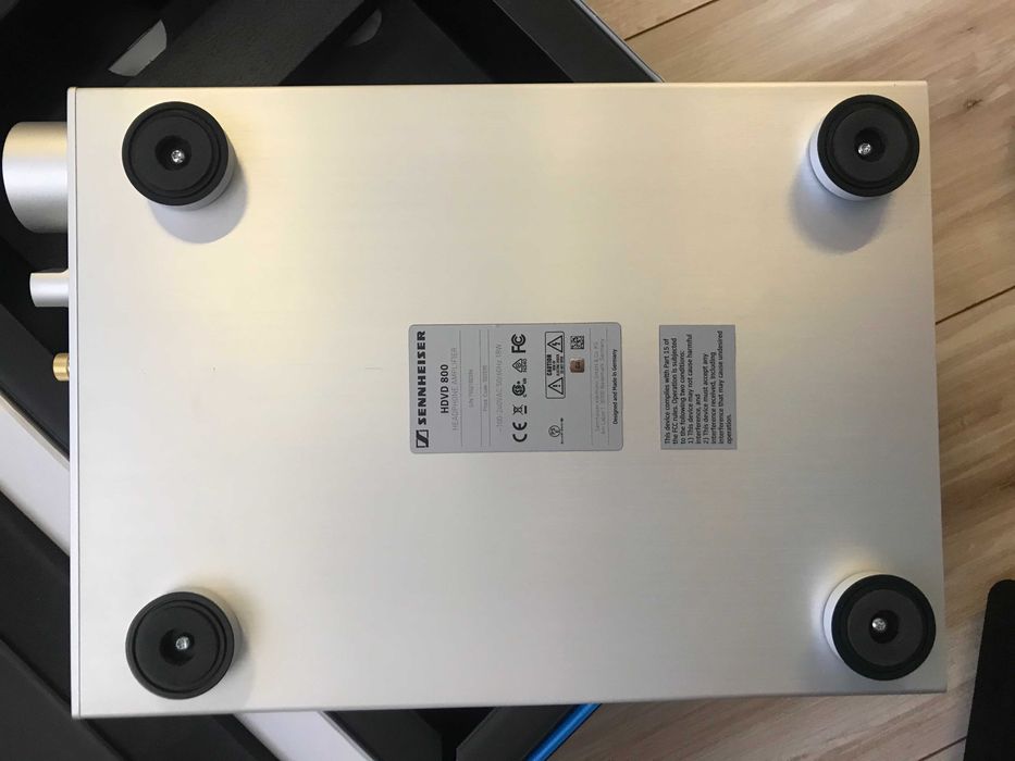 ЦАП підсилювач для навушників Sennheiser HDVD 800