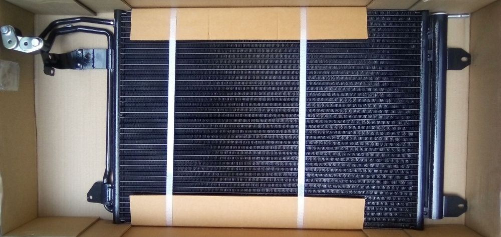 VW GOLF V PLUS chłodnica klimatyzacji NOWA