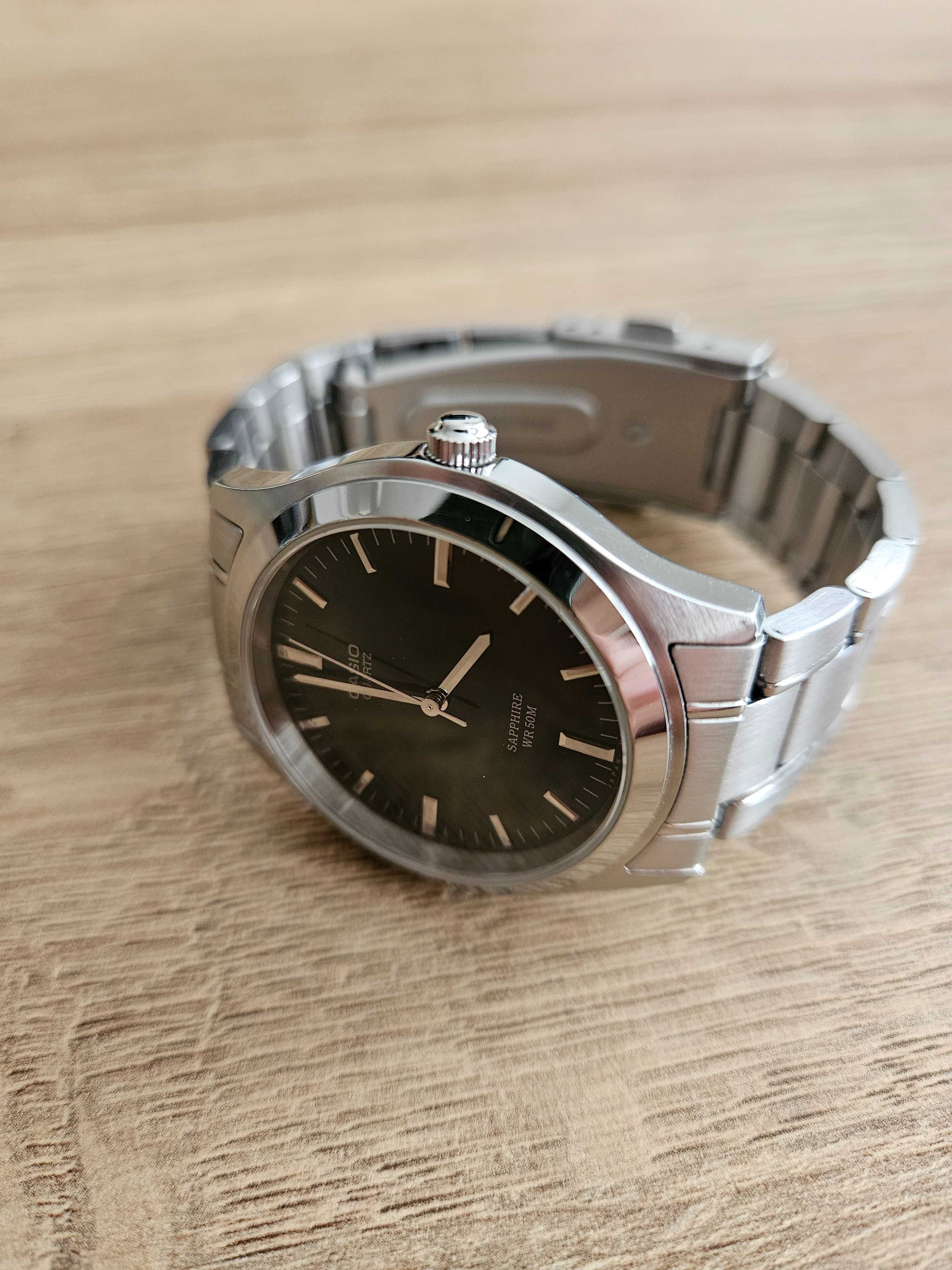 Zegarek Casio Classic Sapphire