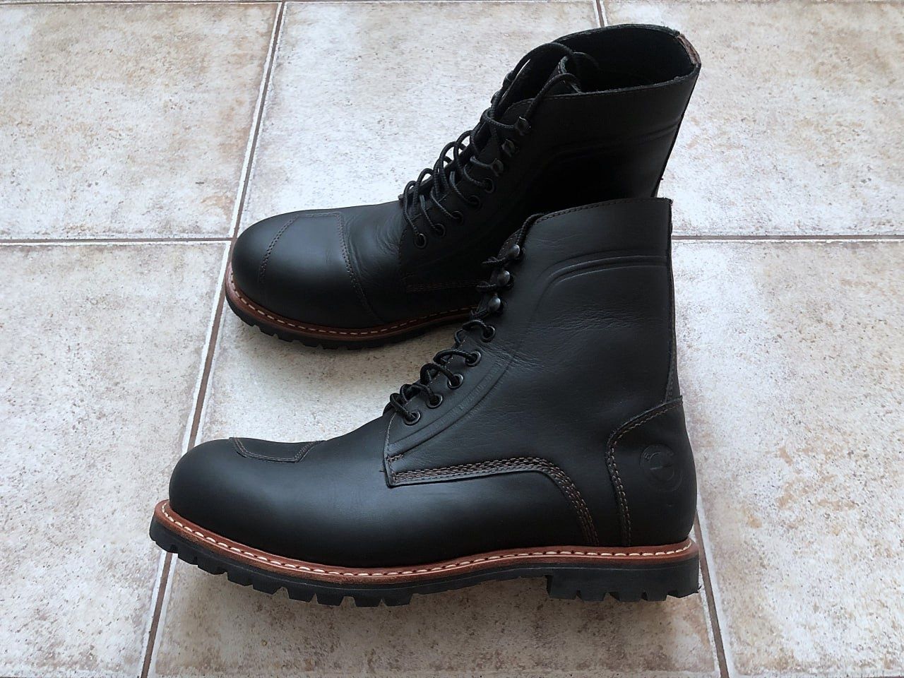 ботинки Scruffs BMW Engelbert Strauss Ecco Track Lowa Clarks